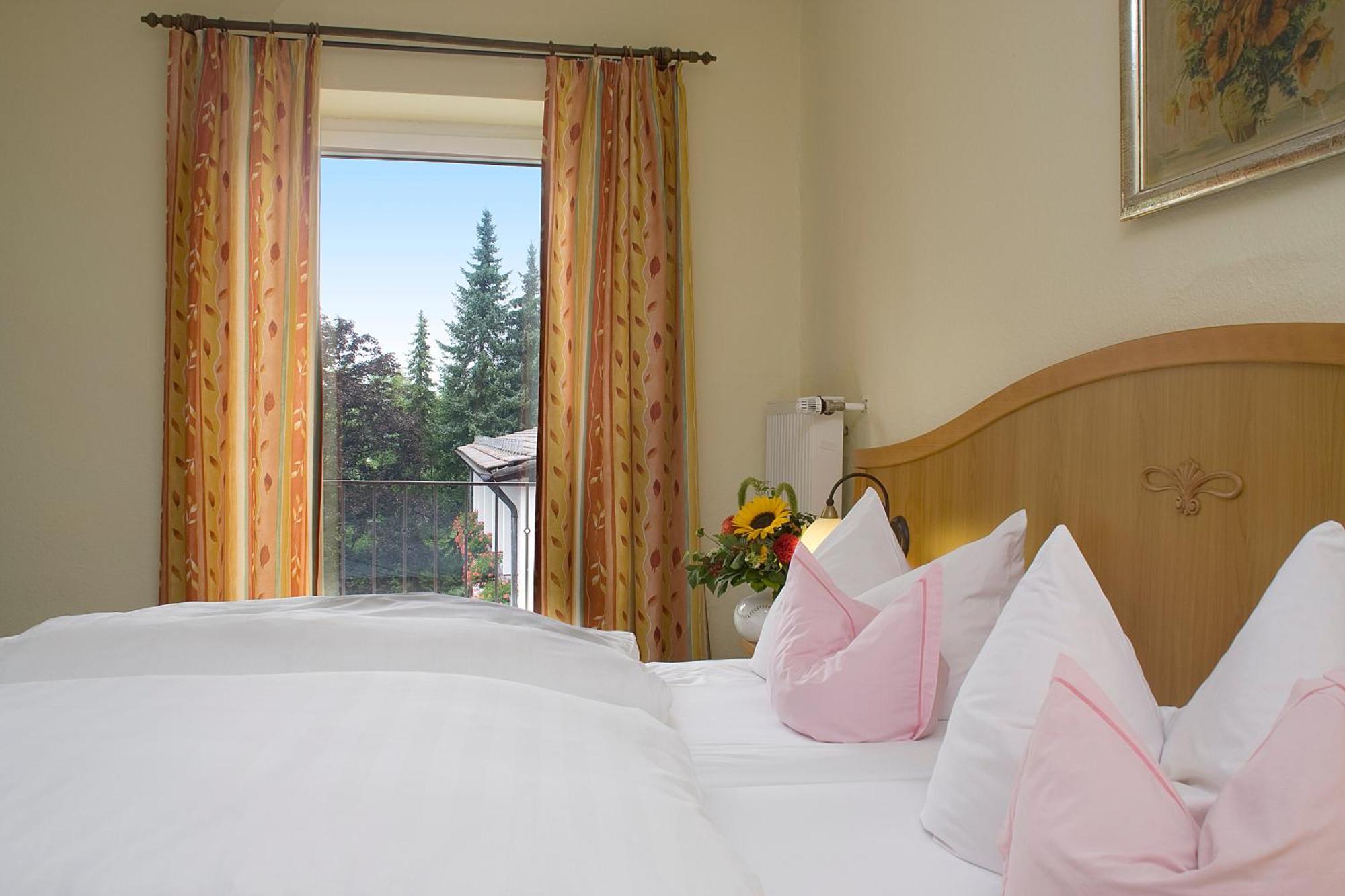 Hotel Beer Gesundheit Бад-Тольц Экстерьер фото